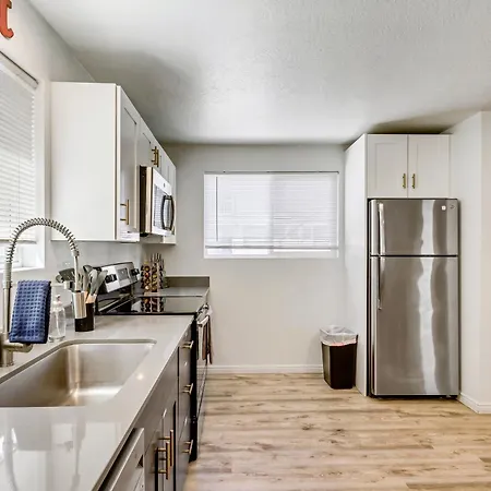 Mcclelland By Cloud Dream Homes Salt Lake City Room photo